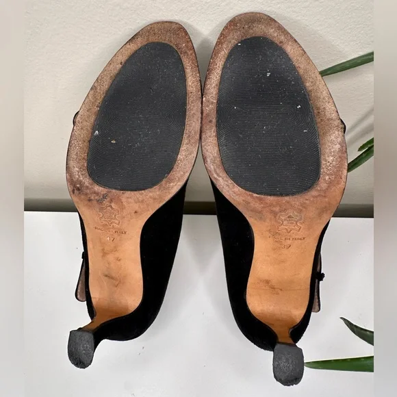 Anyi Lu Black Suede Heels 37 | Mary Jane Pumps with Gold Buckles | Made in Italy - Picture 7 of 13